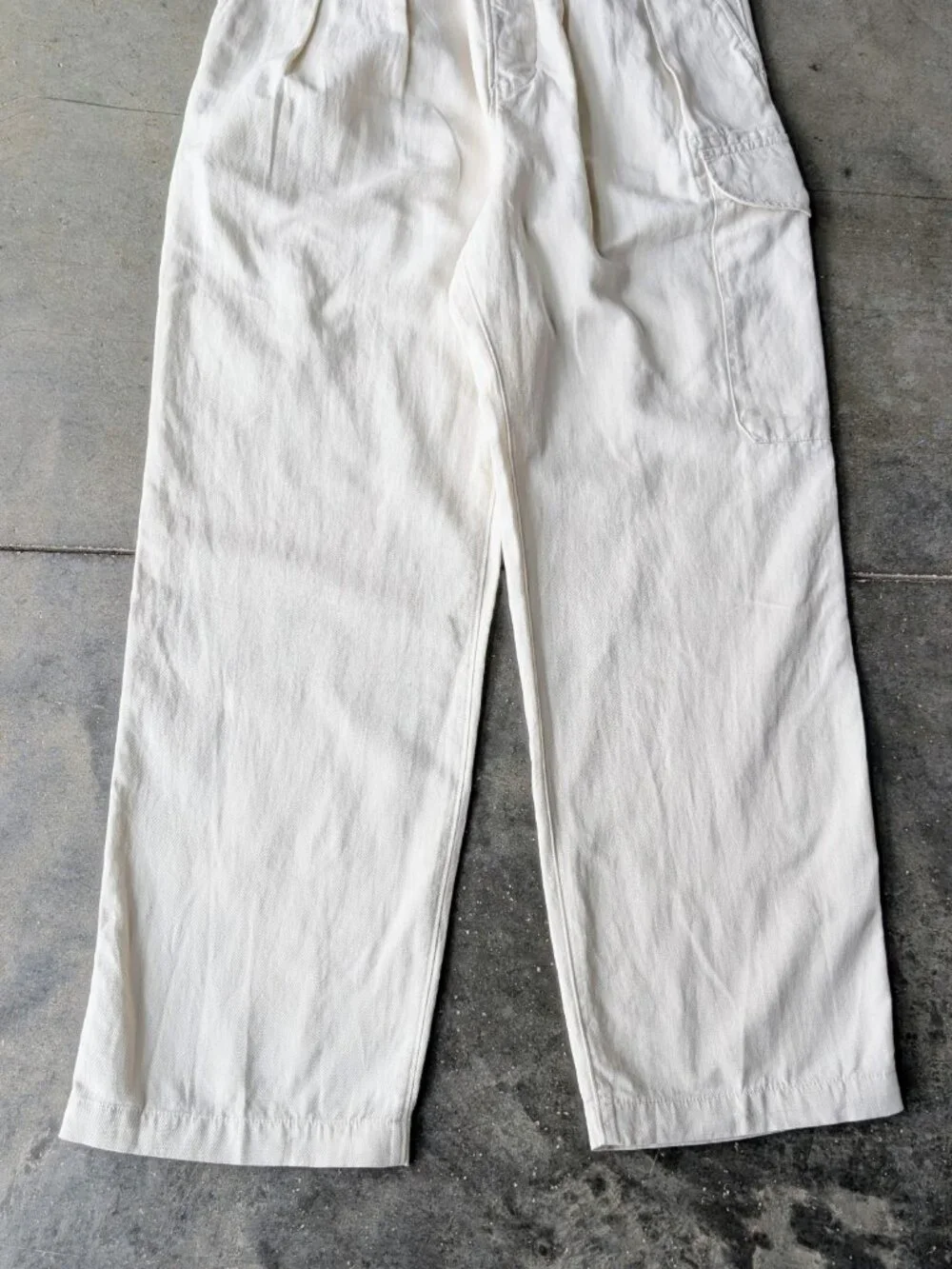 Banana Republic Heritage Explorer Pleated Buckle Cargo Pant size 6 petite NWT